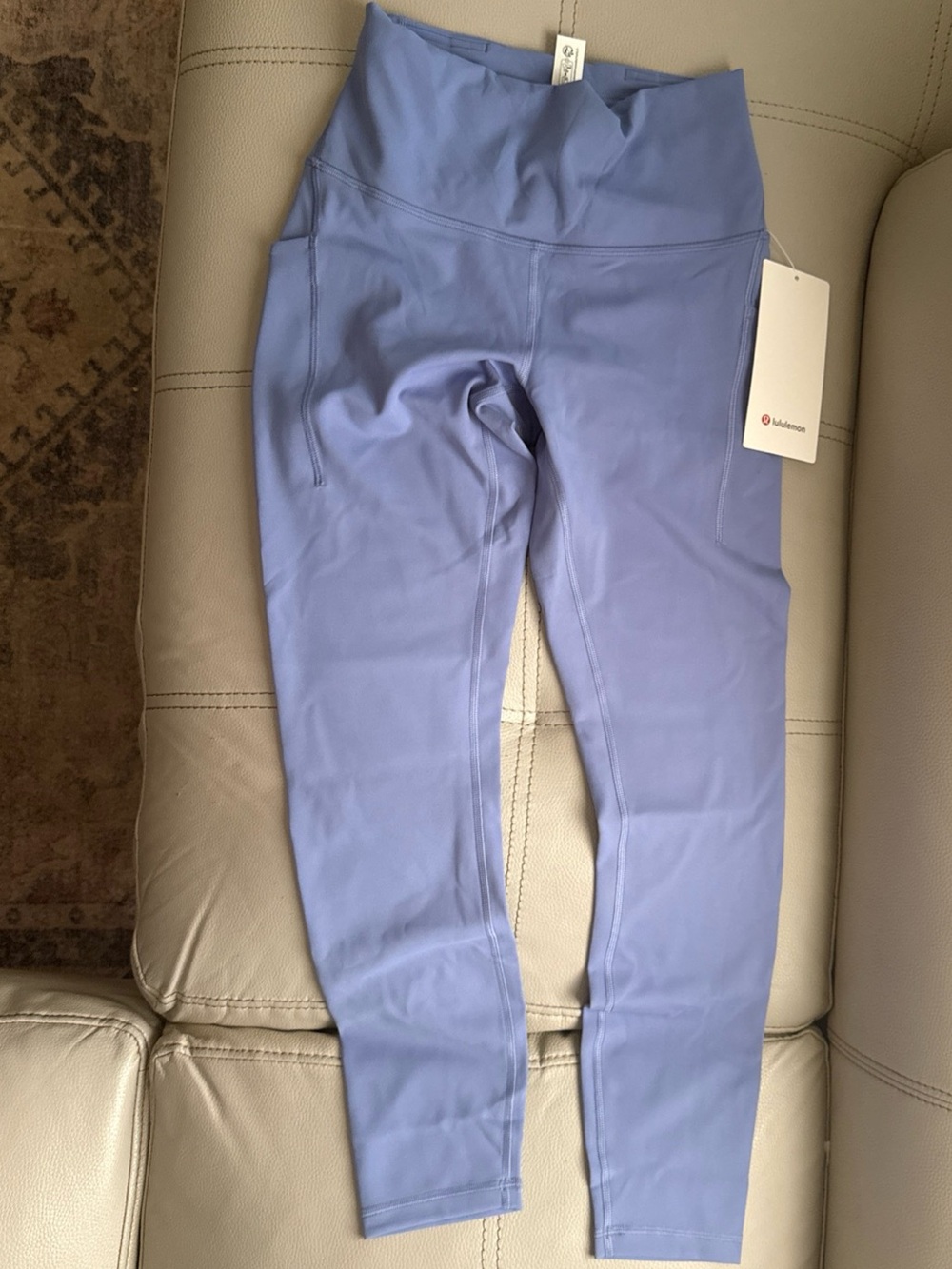 lululemon pale lavender athletic leggings size 6